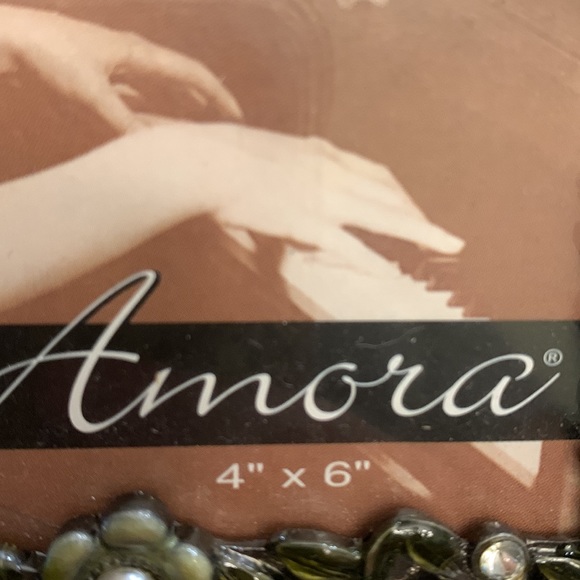 🔥 2/$8.50 Amora Decorative Flower Picture Frame - Picture 3 of 5